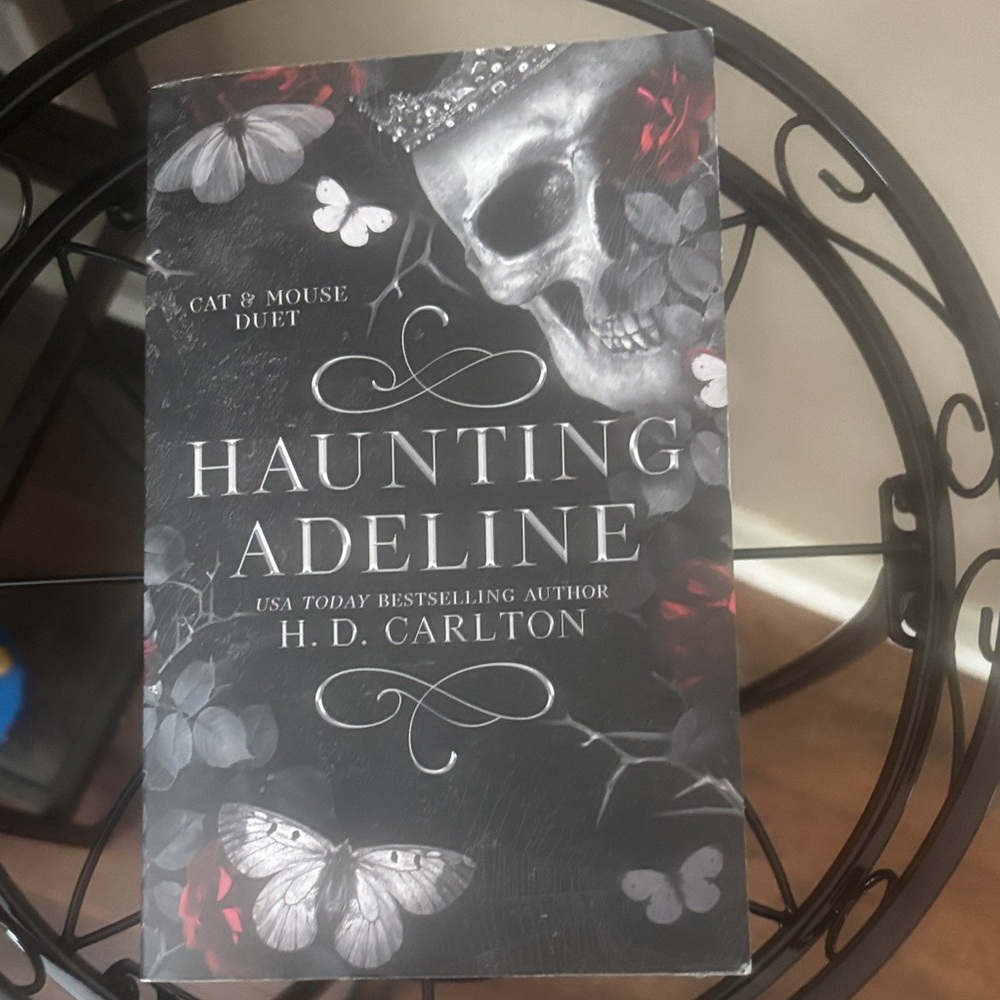 Haunting Adeline by - Black and White Cover